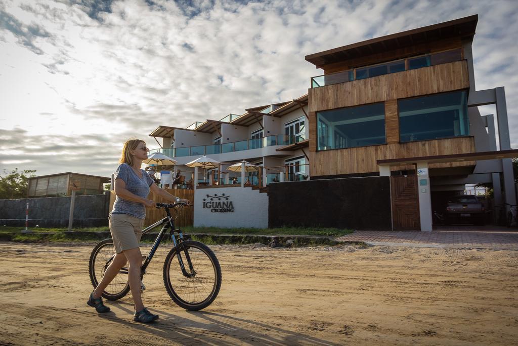 Iguana Crossing Boutique Hotel Puerto Villamil Eksteriør billede