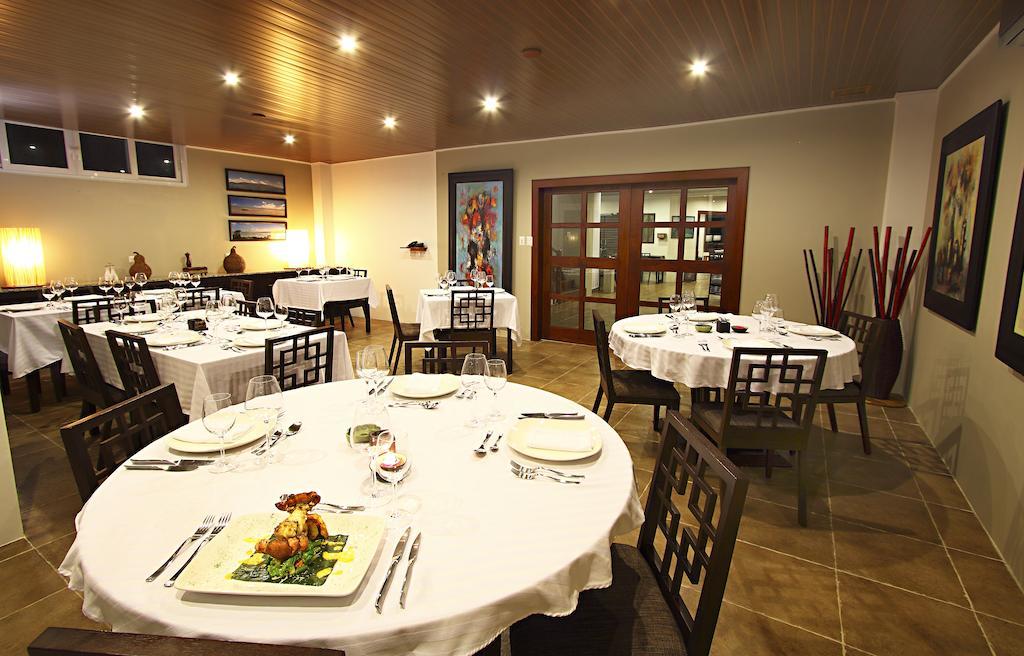 Iguana Crossing Boutique Hotel Puerto Villamil Eksteriør billede