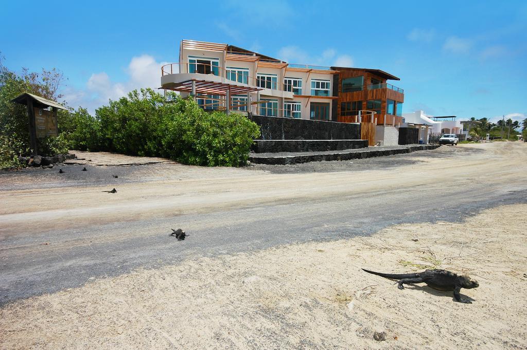 Iguana Crossing Boutique Hotel Puerto Villamil Eksteriør billede