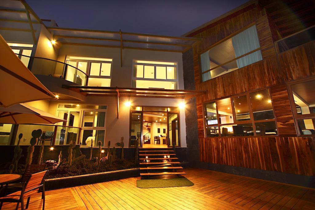 Iguana Crossing Boutique Hotel Puerto Villamil Værelse billede