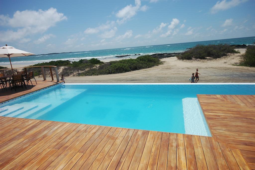 Iguana Crossing Boutique Hotel Puerto Villamil Værelse billede