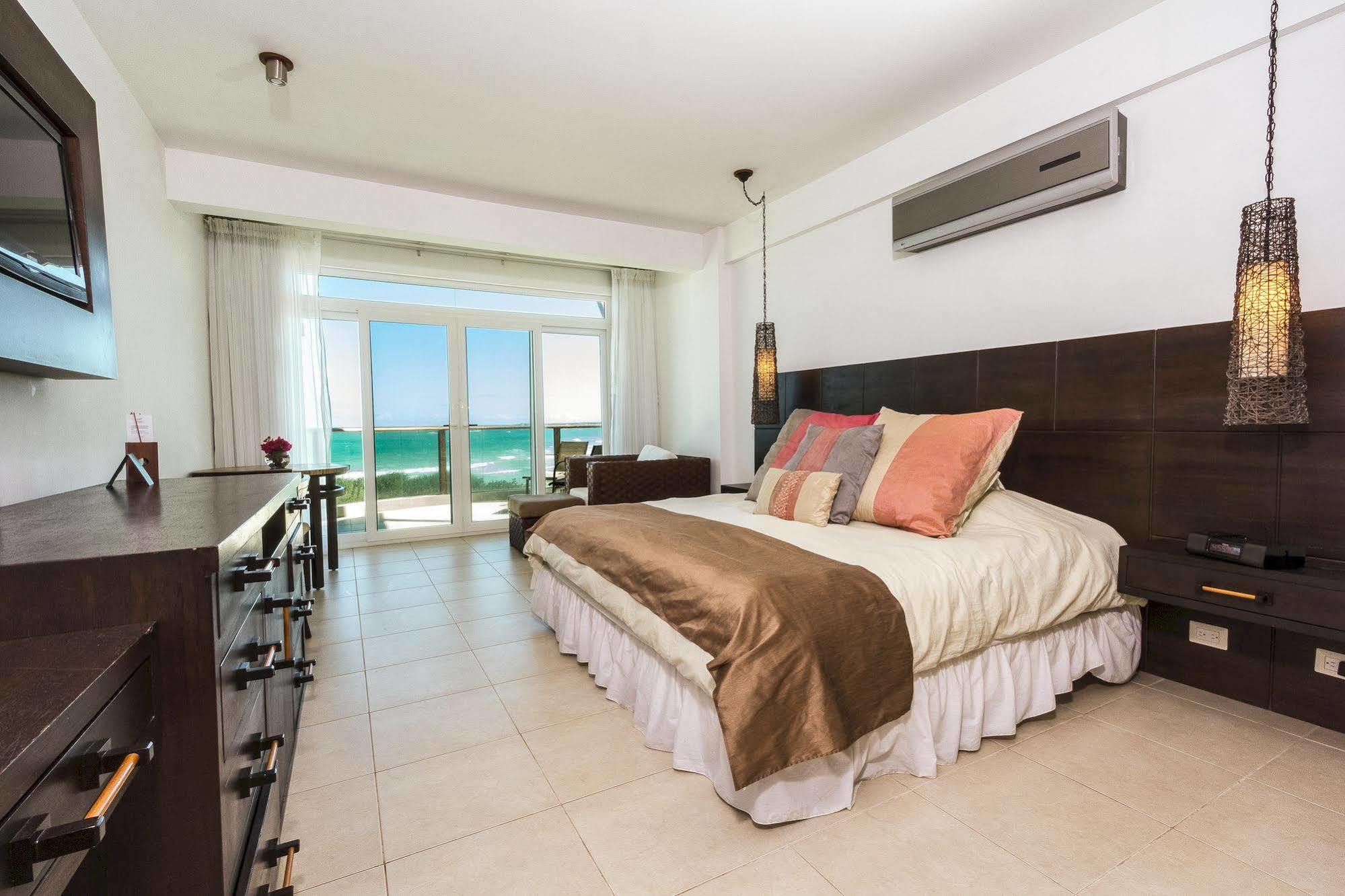 Iguana Crossing Boutique Hotel Puerto Villamil Eksteriør billede